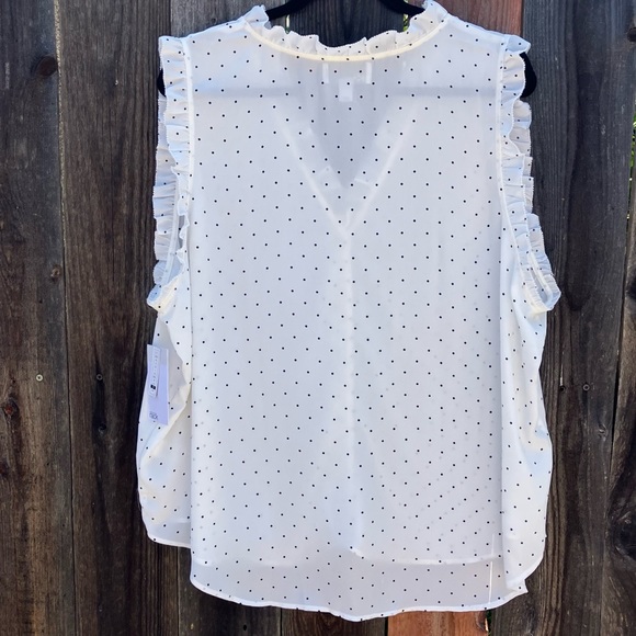 NWT Nordstrom Rack Ruffle Sleeveless White Pokadot Button Up Shirt - Picture 3 of 5